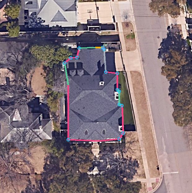 Aerial of 4400 Beverly Dr, Dallas, TX 75205 with the roofline traced